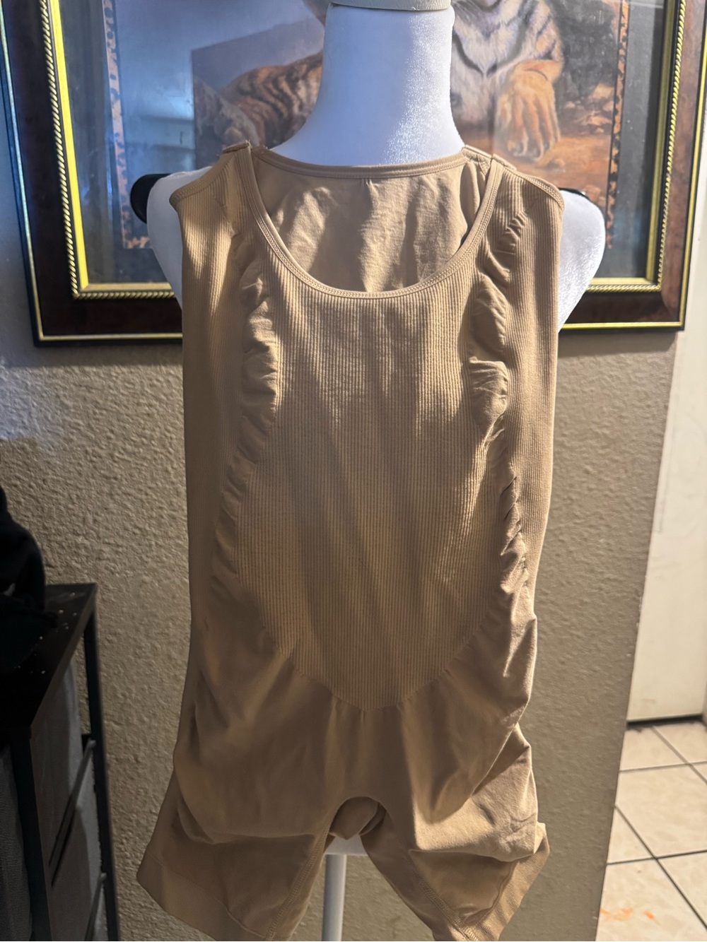 Womenโs Sleeveless Shapewear Bodysuit in Tan